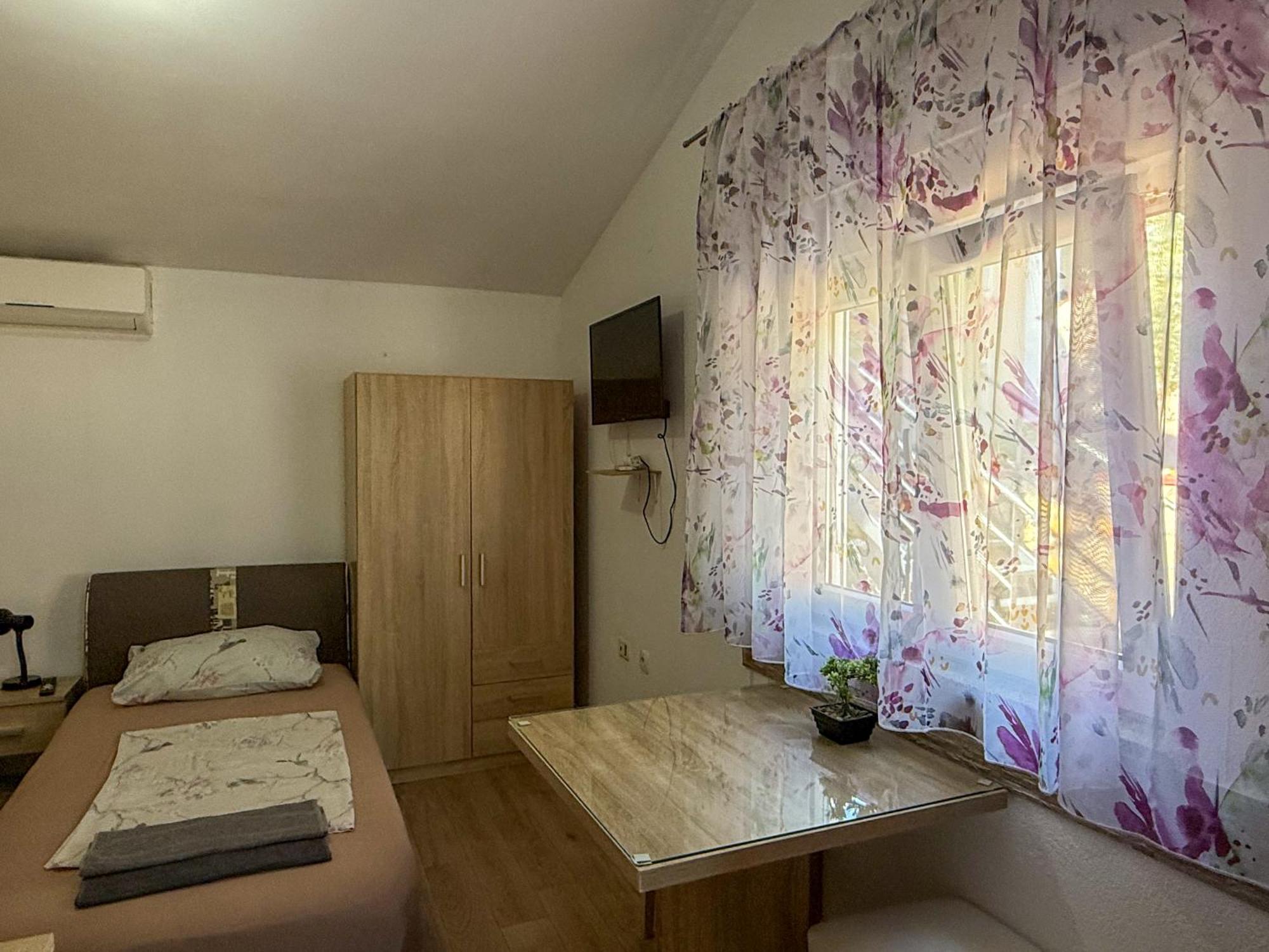 Apartman Meghan Pula Exterior foto